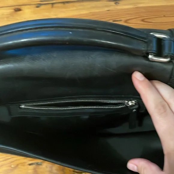 Coach Black Leather Messenger Travel Work Bag